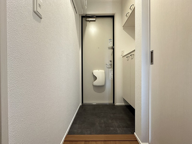 玄関３