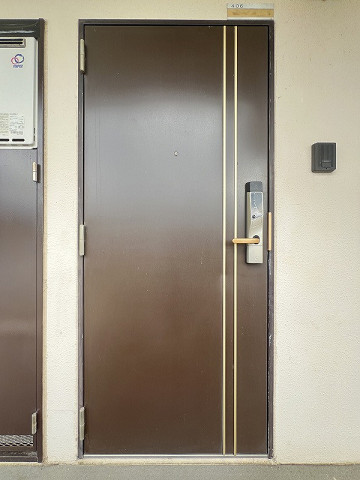 玄関３