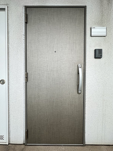 玄関３