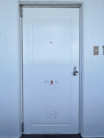 玄関３