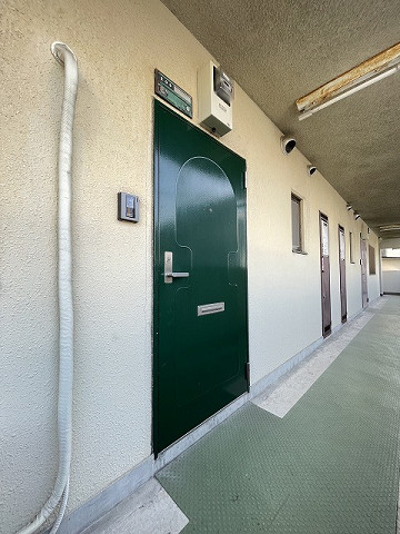 玄関３