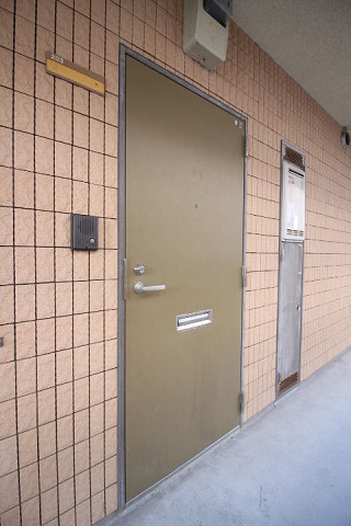 玄関３