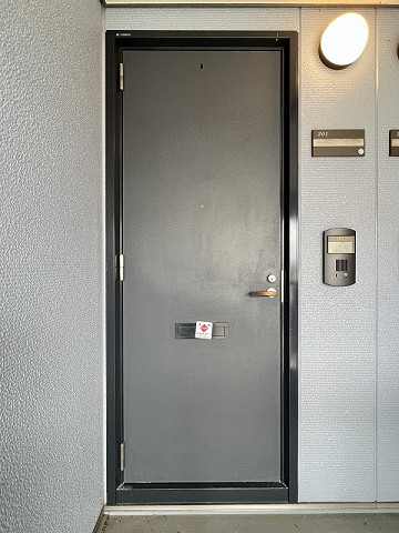 玄関３