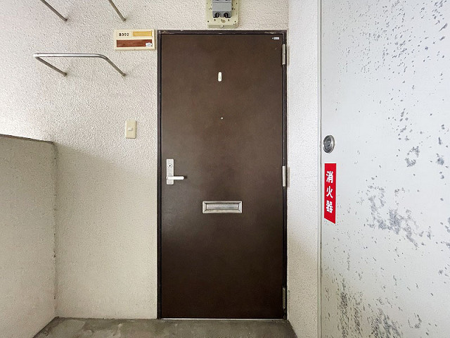 玄関３