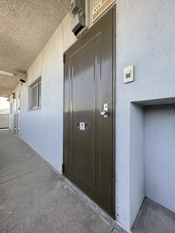 玄関３