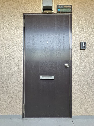 玄関３