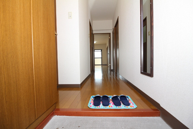 玄関３
