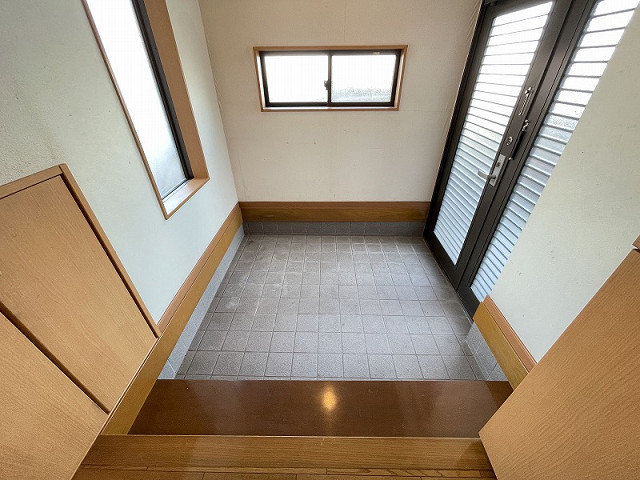 玄関３