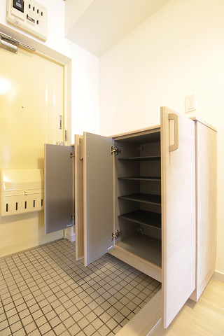 玄関３