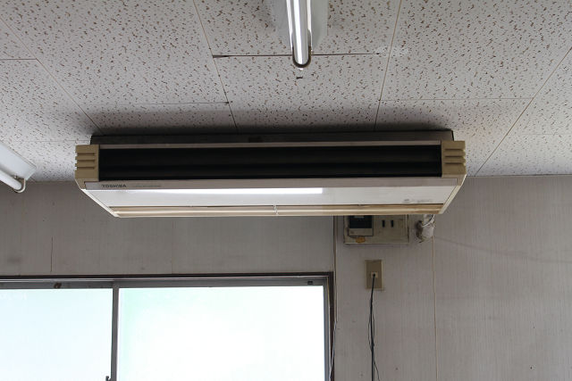 冷暖房器具