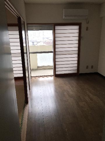 部屋２