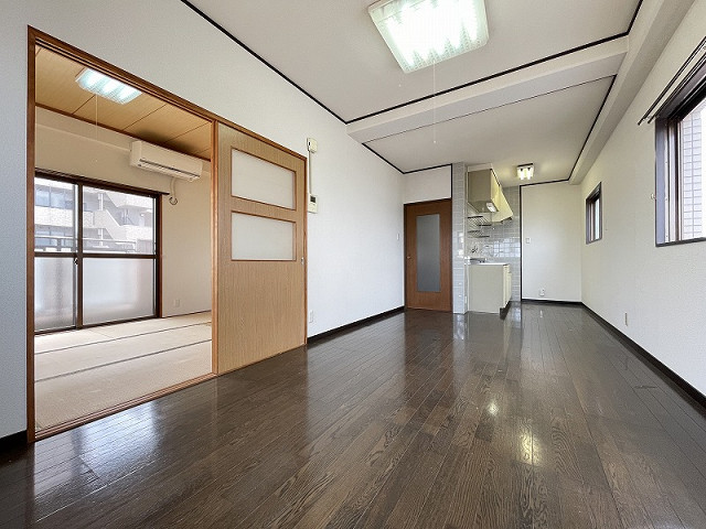 部屋２