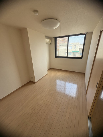 部屋２