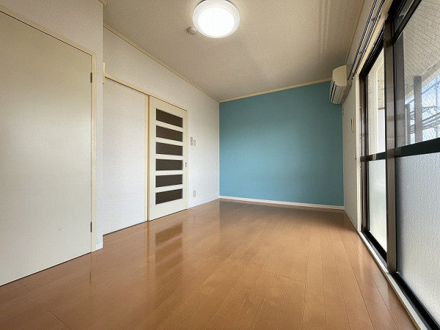 部屋２