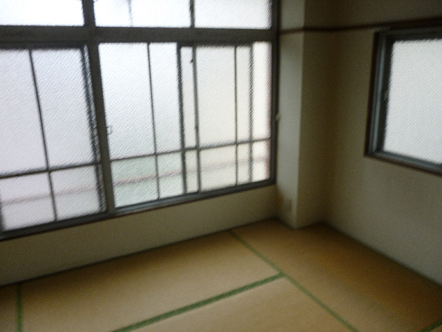 部屋２