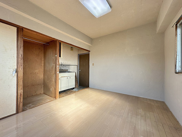 部屋２