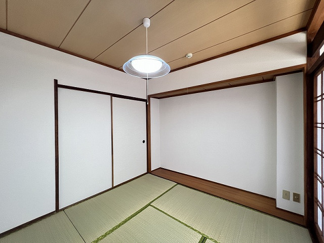部屋２