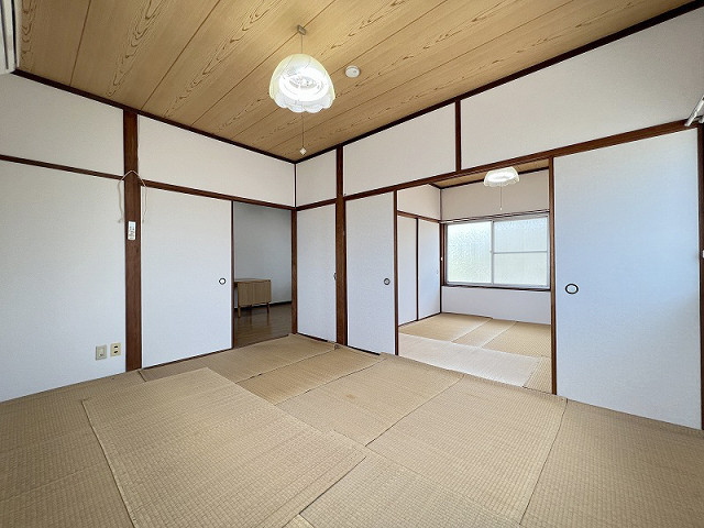 部屋２