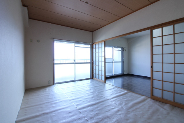 部屋２