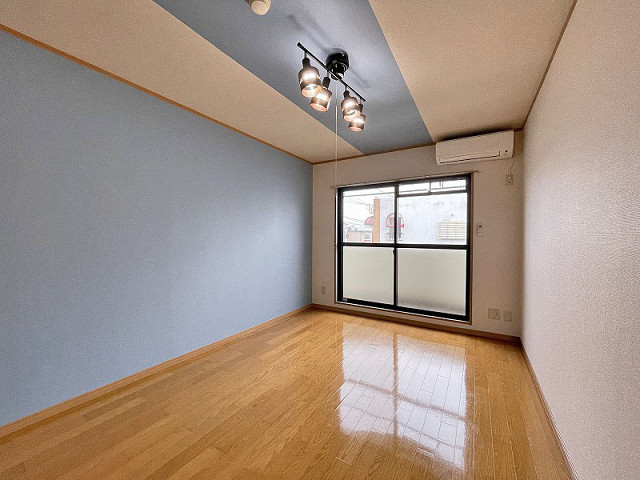 部屋２