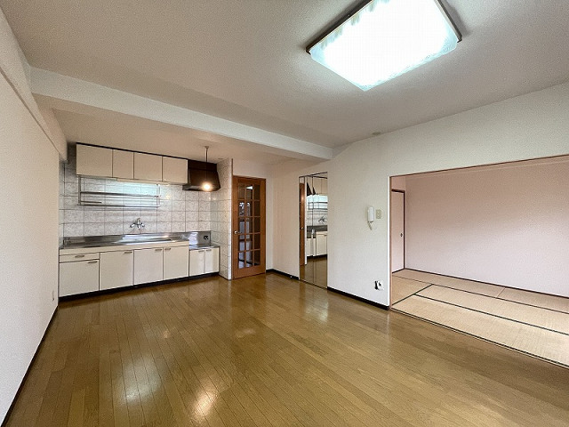 部屋２