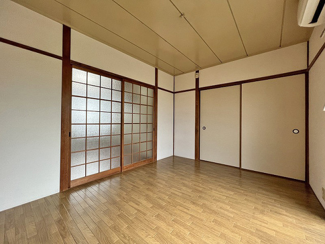 部屋２