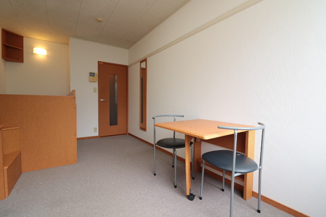 部屋２