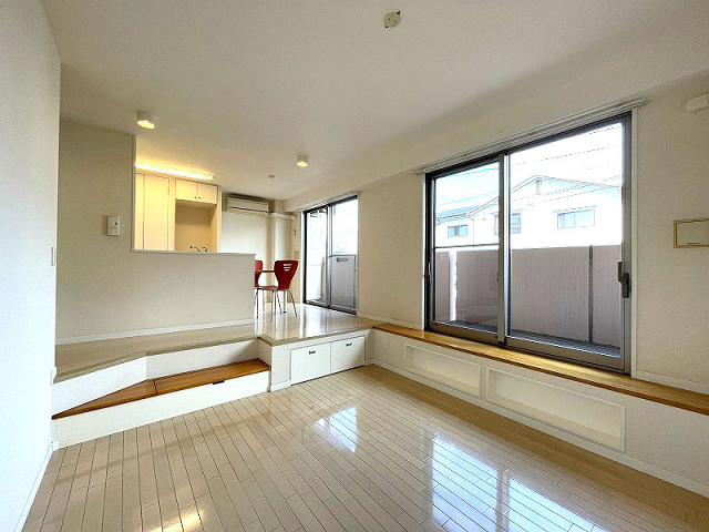 部屋２