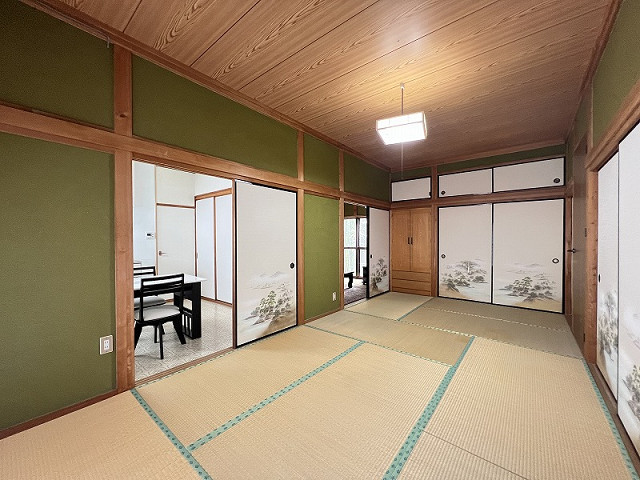 部屋２