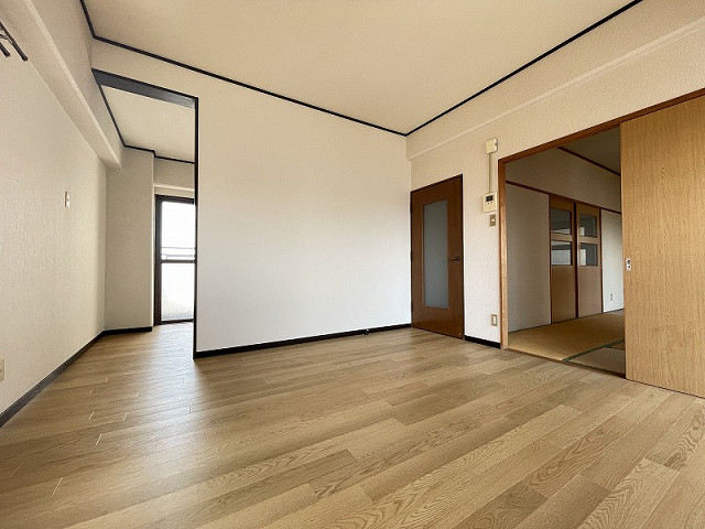 部屋２