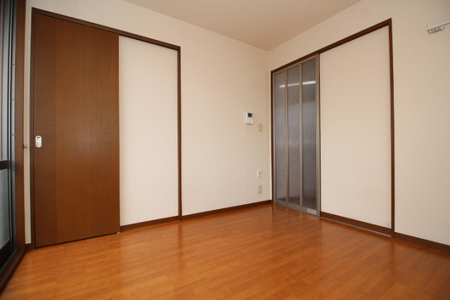 部屋２