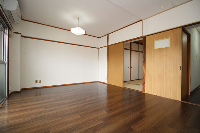 部屋２