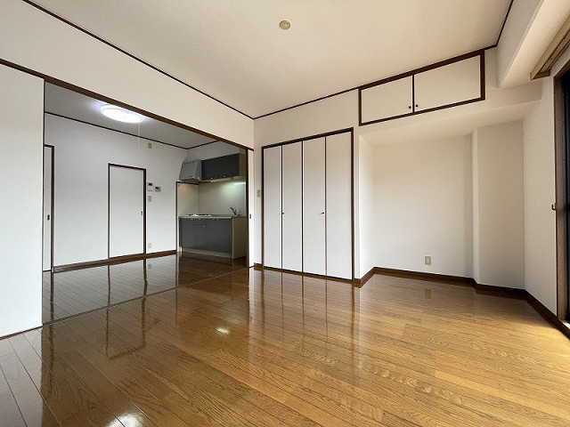 部屋２
