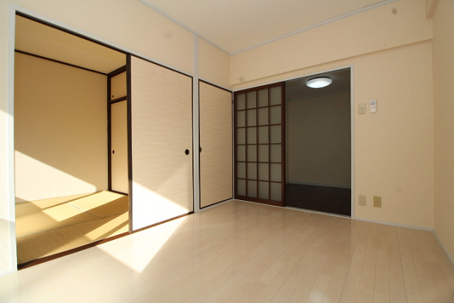 部屋２