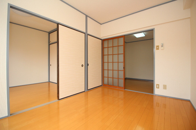 部屋２