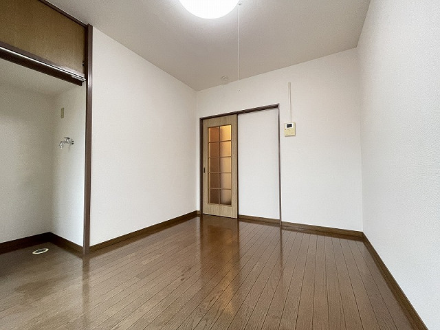 部屋２