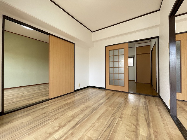 部屋２