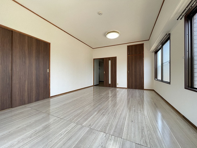 部屋２