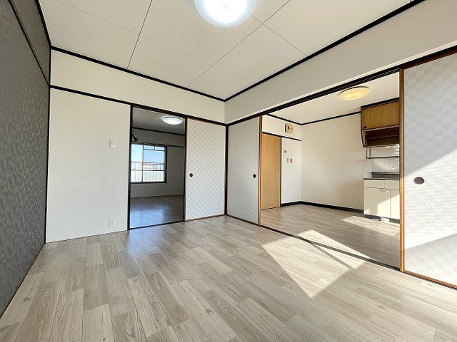 部屋２
