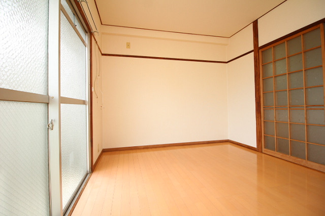 部屋２