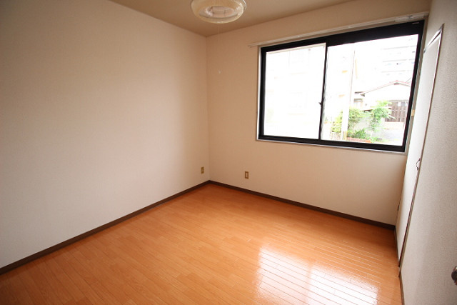 部屋２