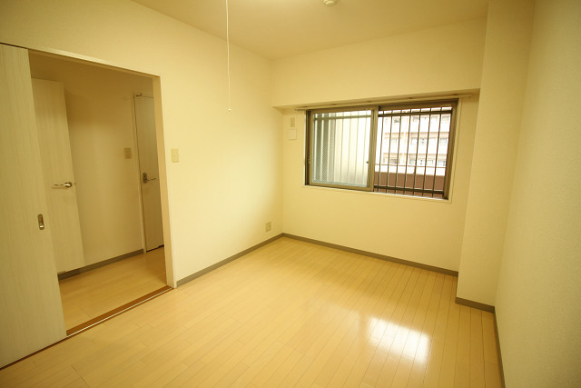 部屋２