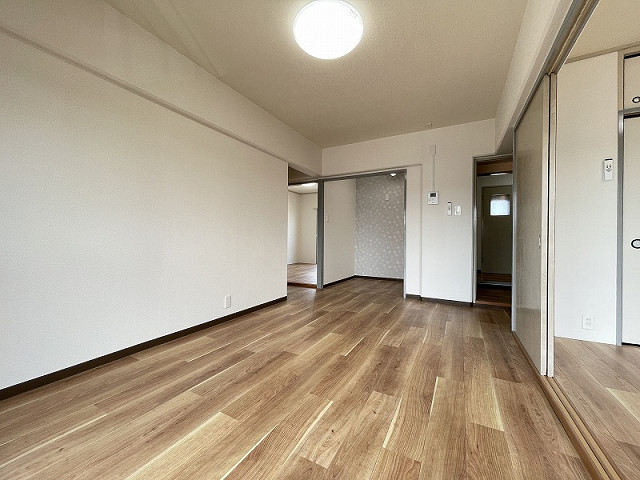 部屋２