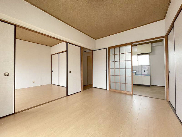 部屋２
