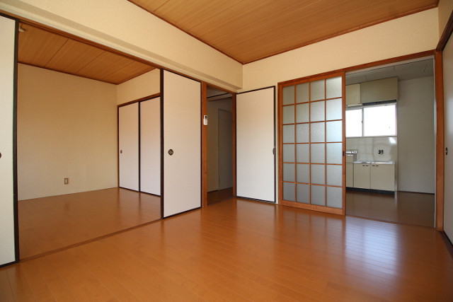 部屋２