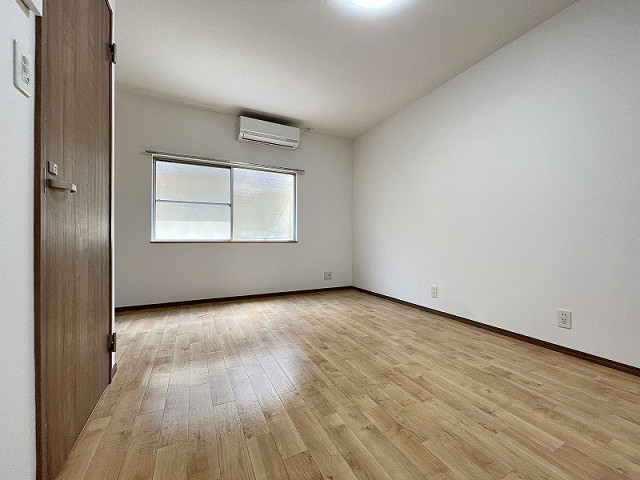 部屋２