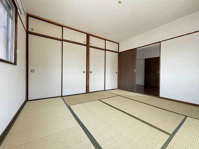 部屋２