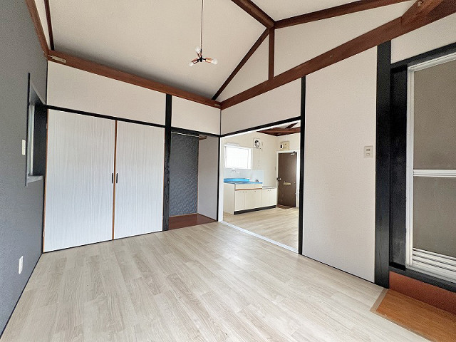 部屋２