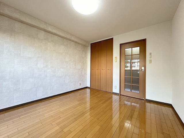 部屋２
