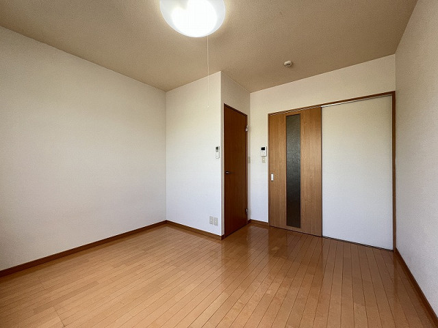 部屋２